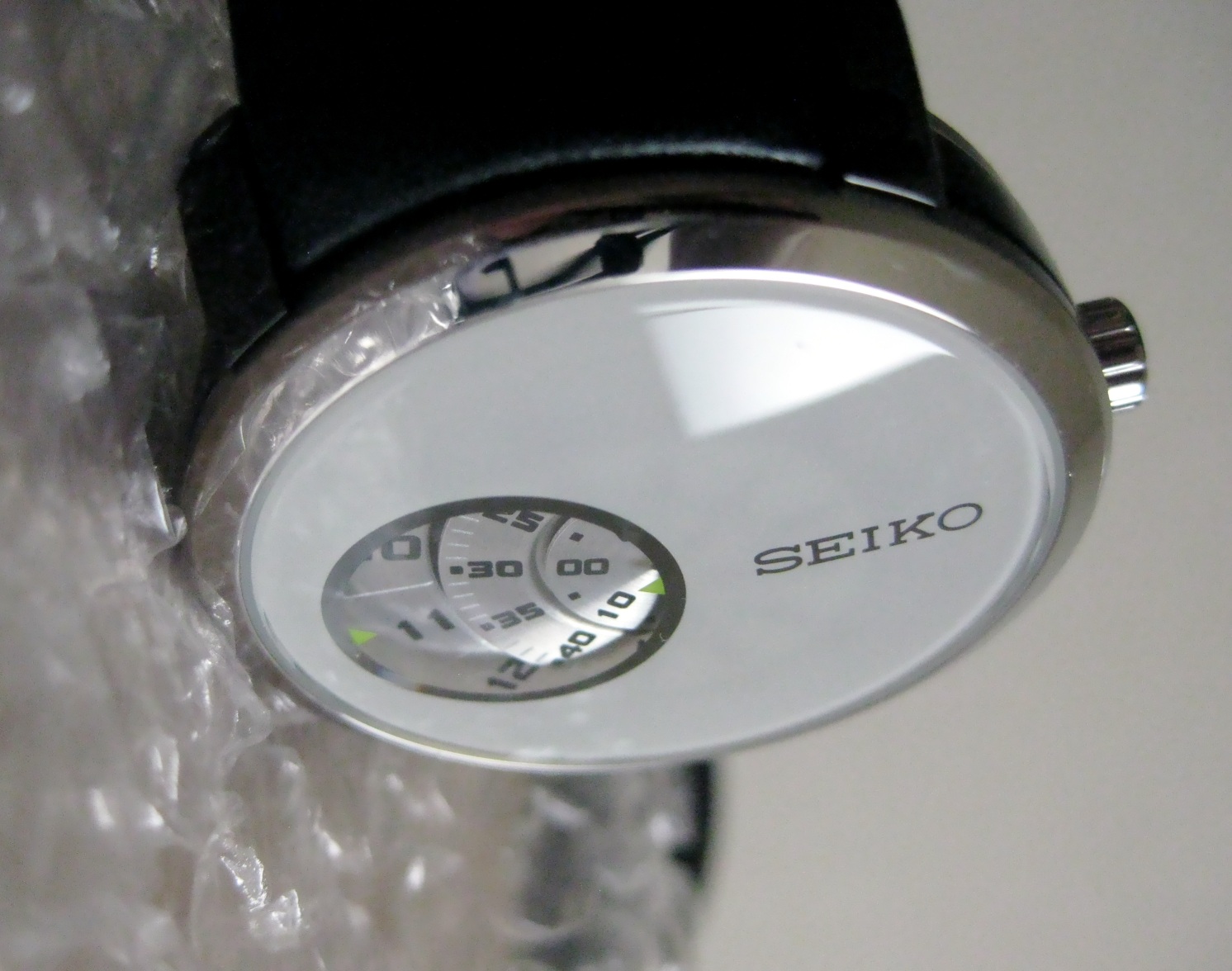 SOLD* Seiko Discus Burger / Moving design series SCBS005 (White) |  WatchCharts