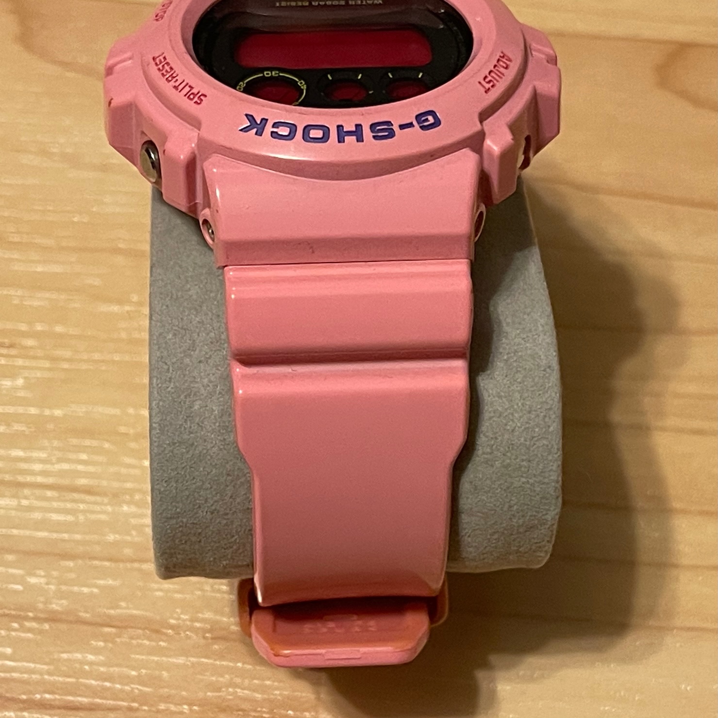 WTS] Casio G-Shock DW-6900SN-4 Bubblegum Pink Crazy Colors