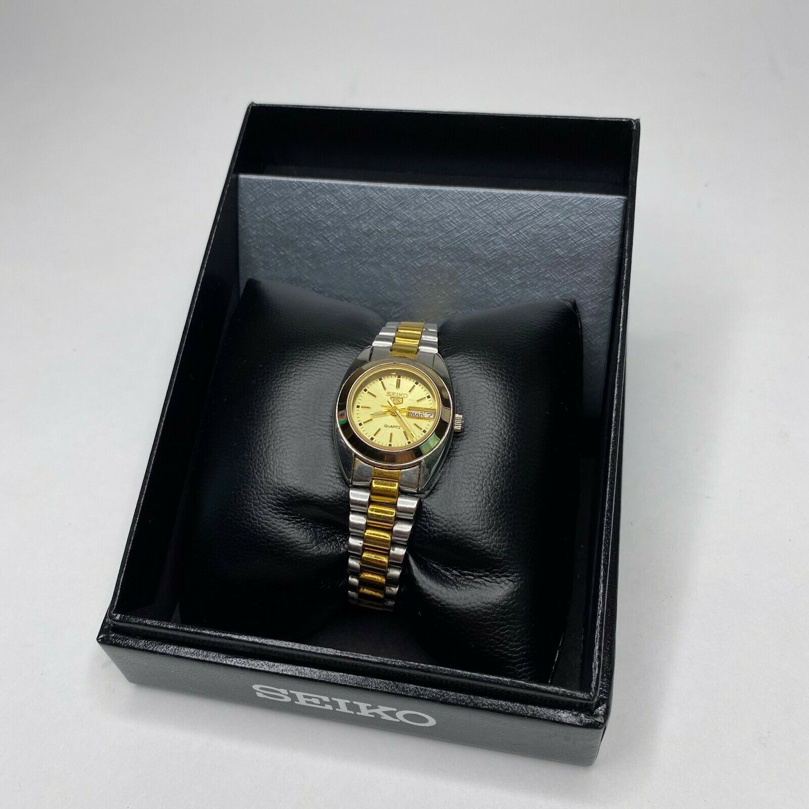 Seiko Womens Watch Quartz 701146 Made in Japan With Box | WatchCharts