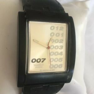 swatch reverso