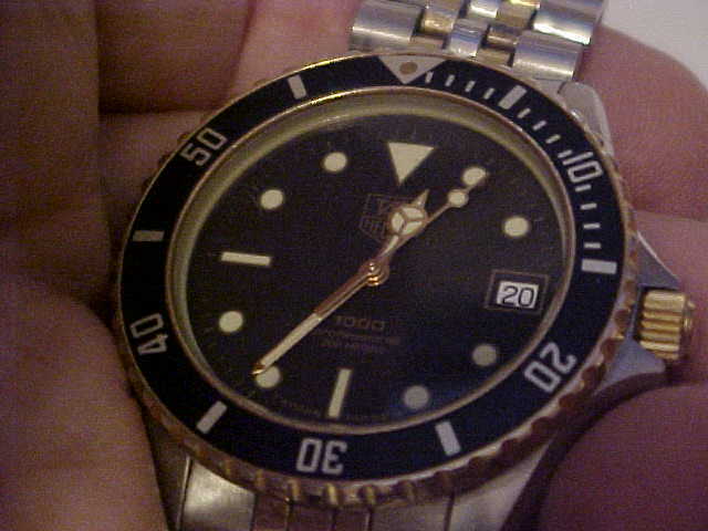 NICE VINTAGE TAG HEUER QUARTZ DIVERS WATCH ETA 955-112 MOVEMENT