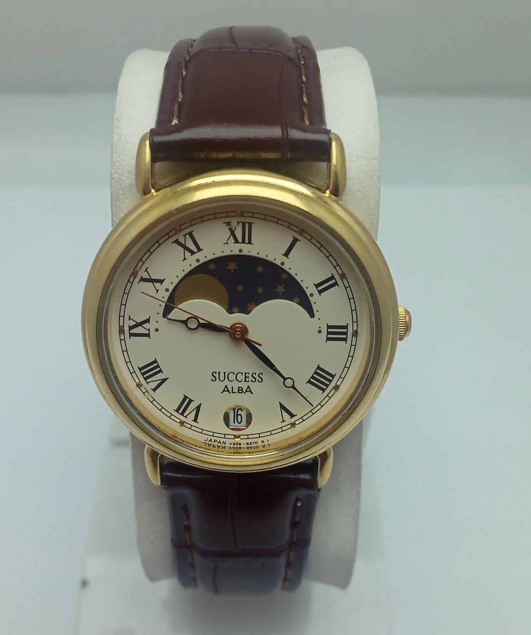 Alba Seiko Success Moon Phase Quartz V338-6A70 Vintage Men's
