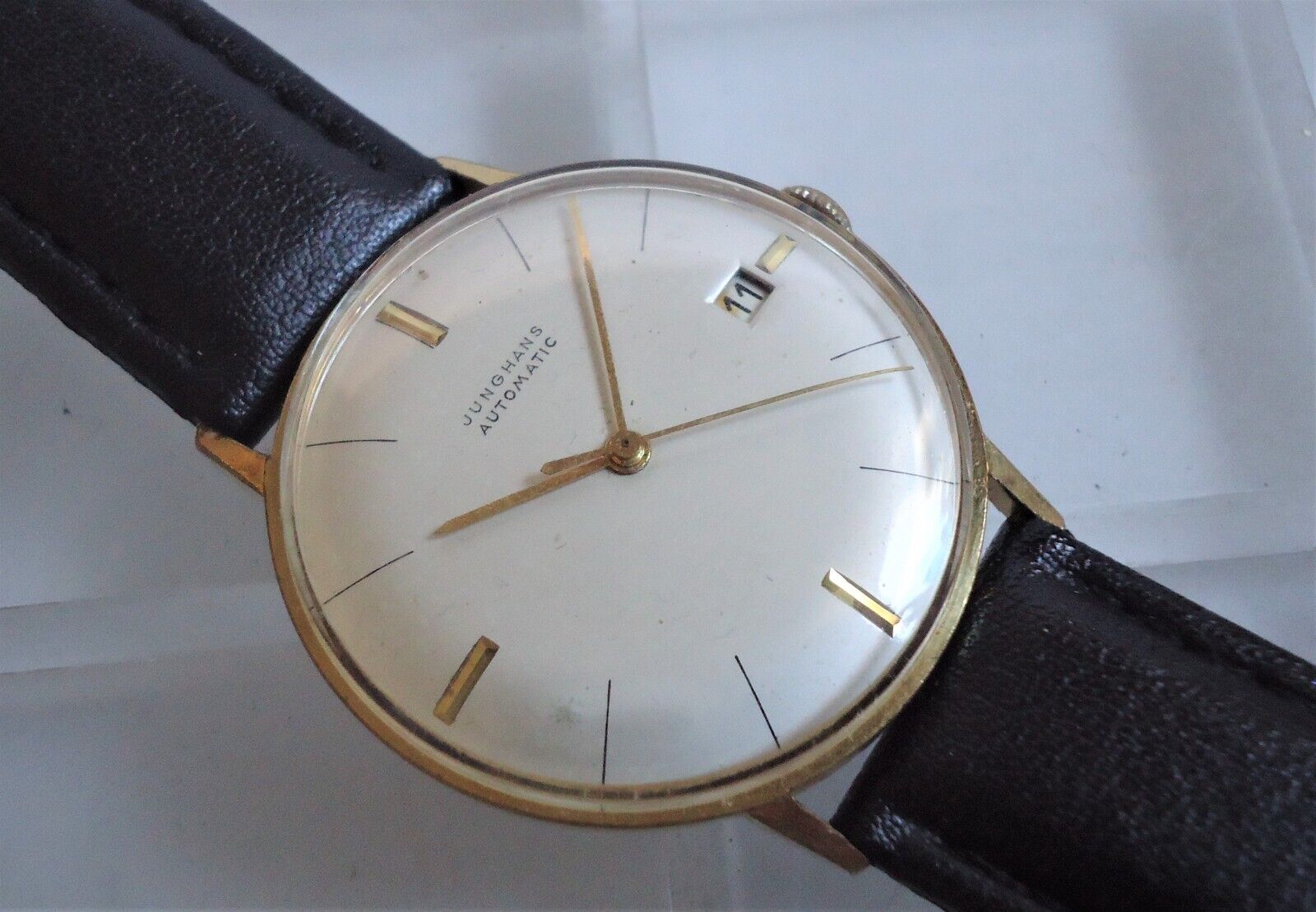 JUNGHANS Automatic Eta Cal.2472 J.651 with date 1960s WatchCharts