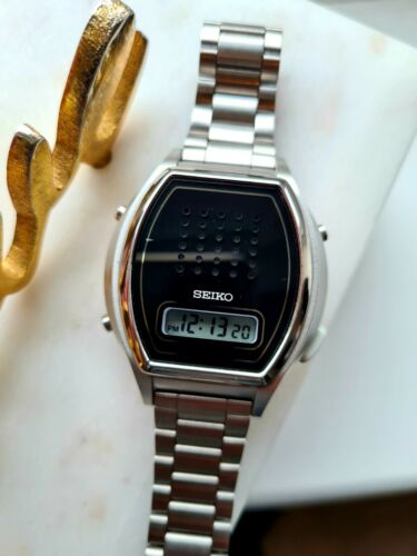 ULTRA RARE Vintage 1990s Seiko LCD Digital TALKING WATCH A862-00A0