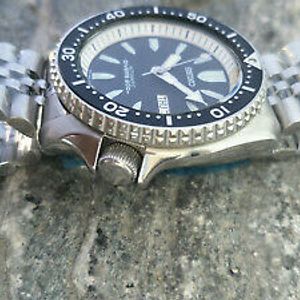 PRE-OWNED SEIKO DIVER SKXA53 BLACK BULLET 7S26-02K0 AUTOMATIC