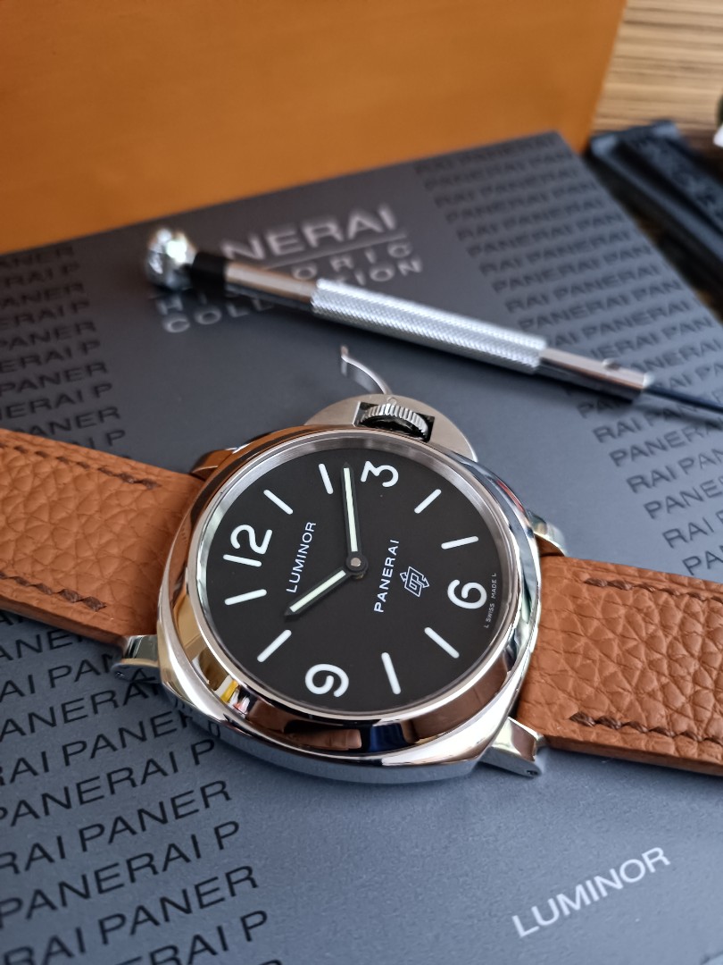 Panerai Luminor Base Logo PAM000