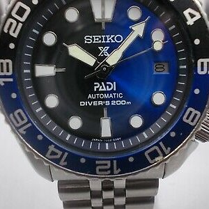 SEIKO 150M DATE DIVERS AUTO MENS WATCH 7002-7000, PADI