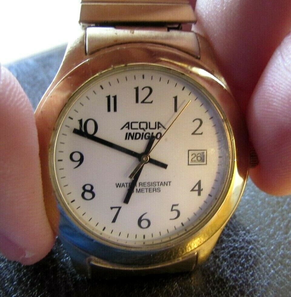 acqua indiglo watch wr30m