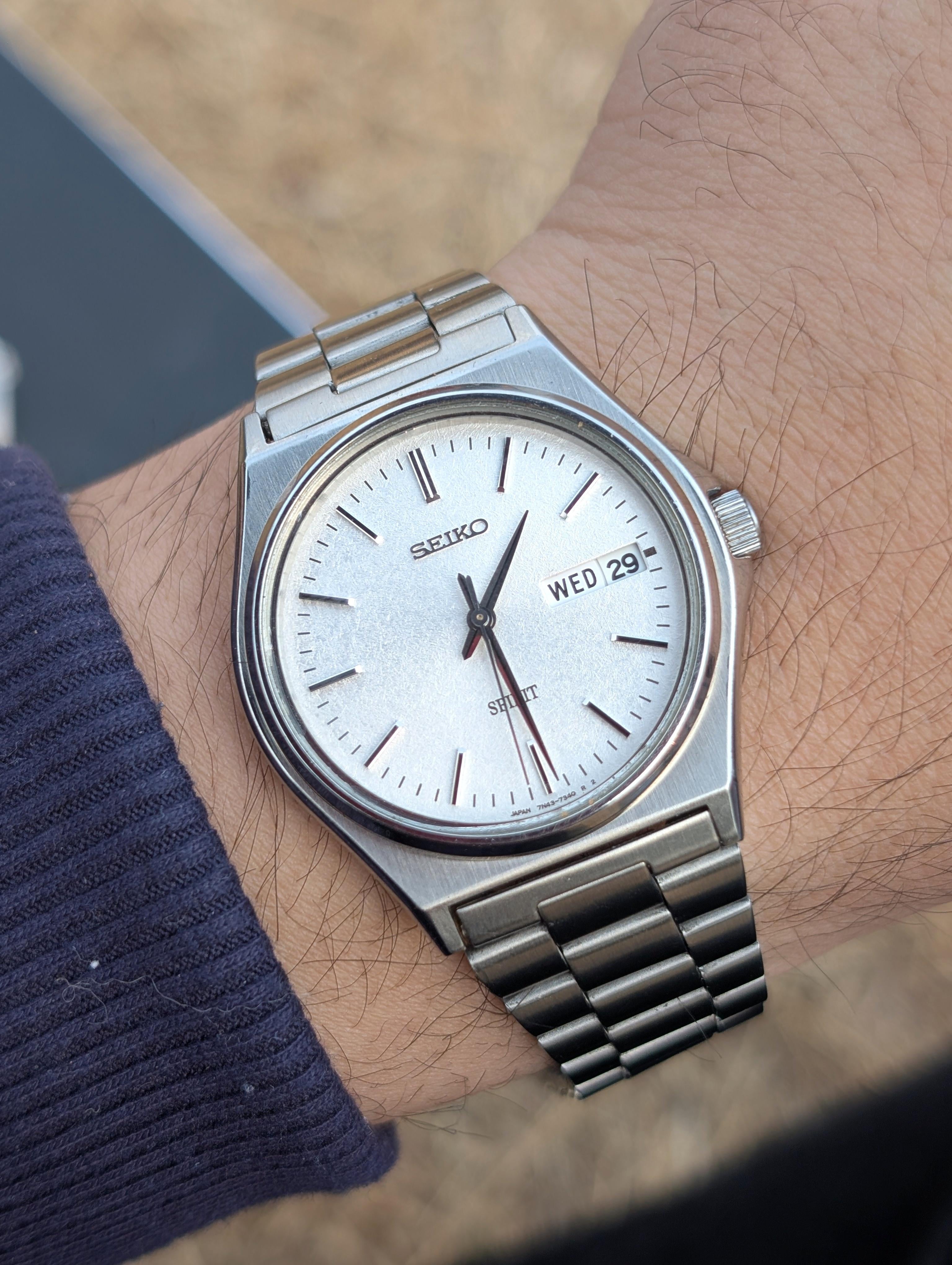 WTS] Seiko Spirit 7N43-7180 Textured Dial Stainless Steel Watch
