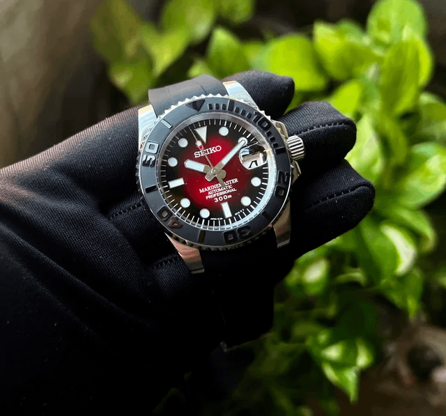 Seiko skx outlet sunburst dial