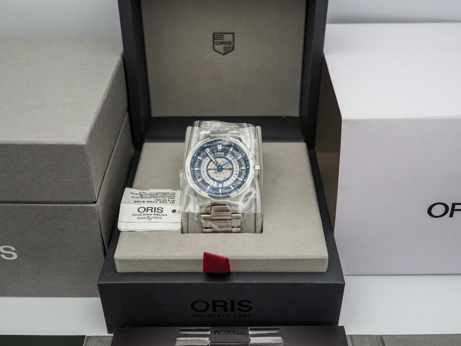 ORIS Williams Engine Date Skeleton Men s Automatic 01