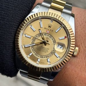 Citizen EW9904-56D Women display picture 3