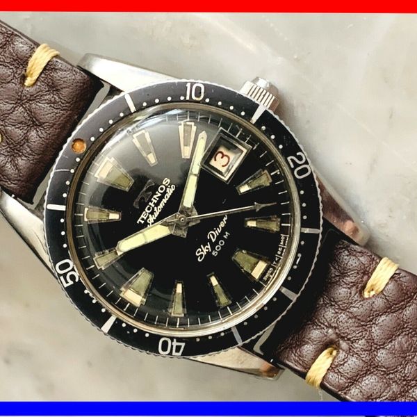 Montre Vintage Technos Sky Diver Avec Couronne Originale - Modèle 2472, Occasion Pour Homme