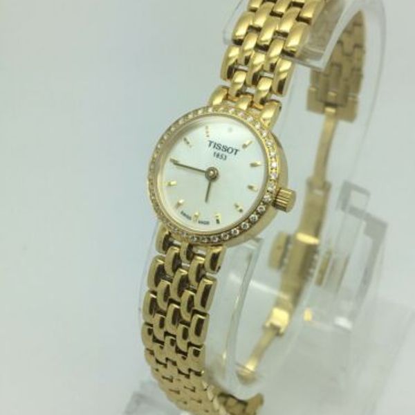 Montre Tissot T058009A Pour Dames - Occasion, Verre Saphir, Fabrication Suisse