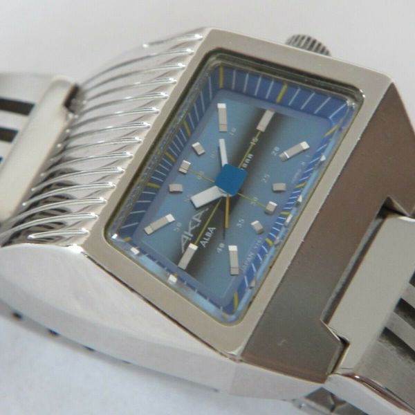 SEIKO ALBA AKA TRAPEZOID UNIQUE WATCH BLUE Y151-5D90 