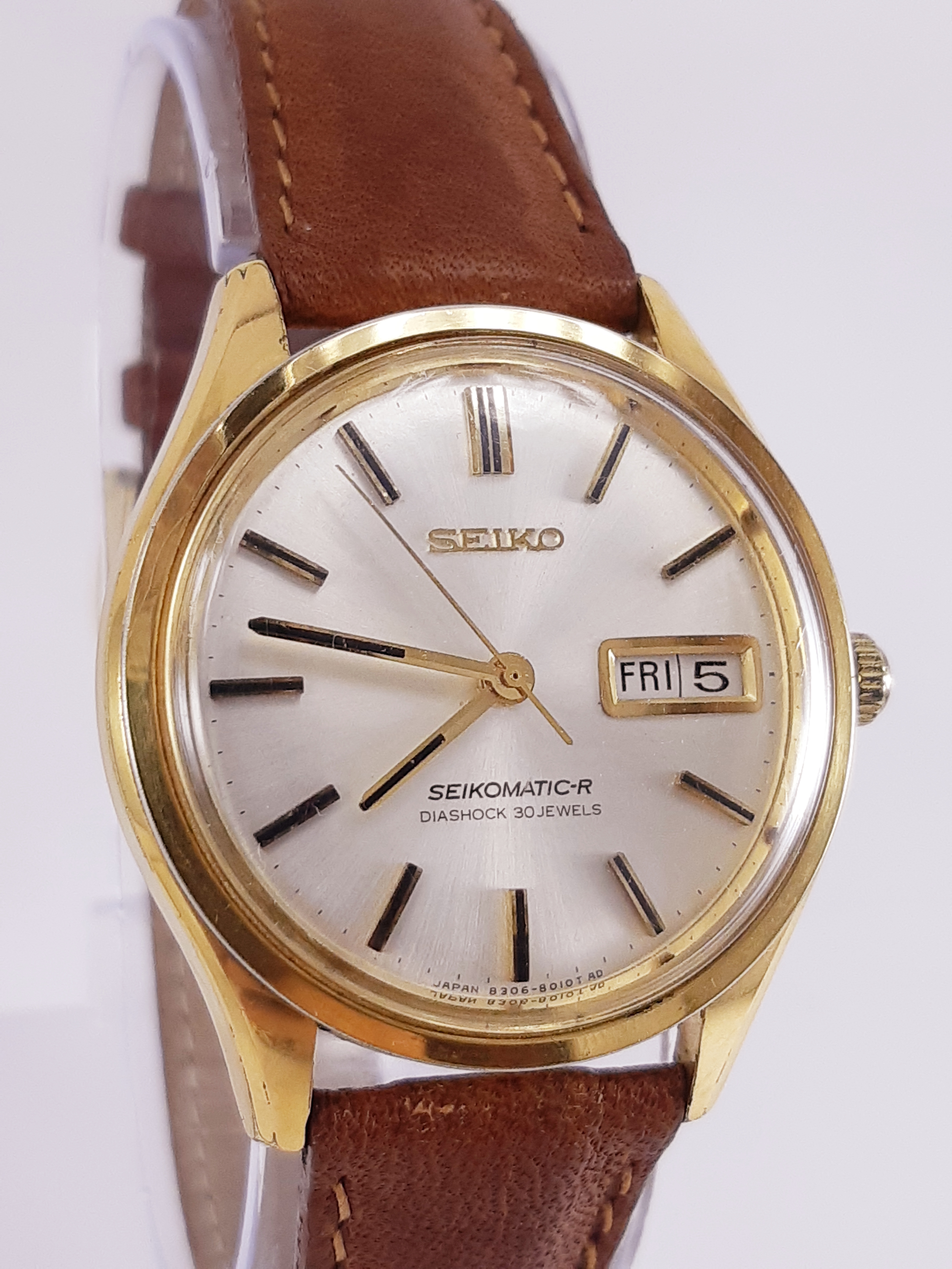seiko watch 8306 8001 price