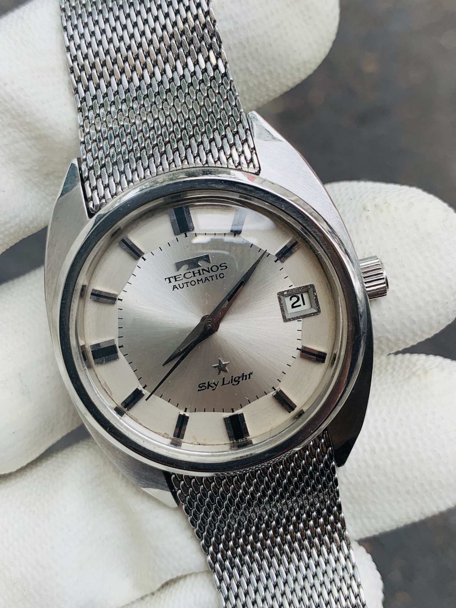 TECHNOS SKY LIGHT AUTOMATIC DATE SS Vintage Swiss Made Watch 1960-70年代 テクノス  スカイライト ビンテージ 自動巻 稼働品 腕時計(テクノス)｜売買されたオークション情報、yahooの商品情報をアーカイブ公開 ブランド腕時計