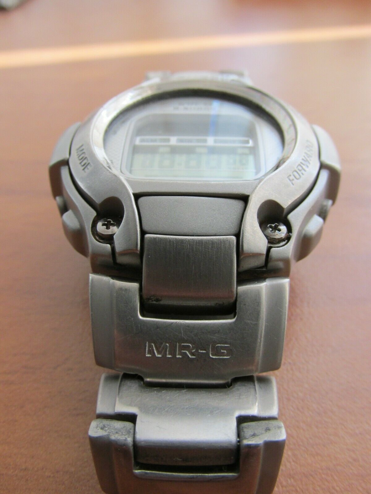 VINTAGE CASIO MR-G MRG-220T G-SHOCK TITANIUM DATA MEMORY 20 BAR
