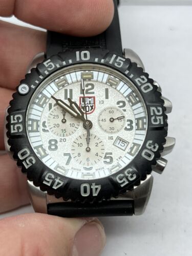 Luminox Navy Seal Watch (3180 Series) White dial chronograph rubber strap |  WatchCharts Marketplace