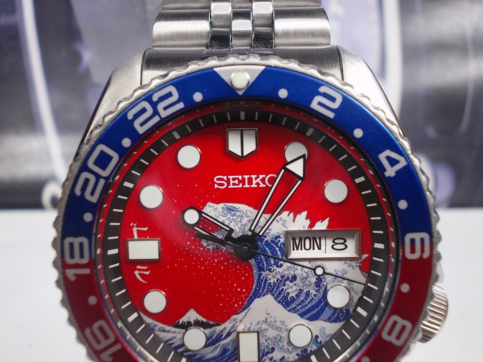 SEIKO SCUBA DIVERS SKX007 AUTO MENS WATCH 7S26-0020 'RED