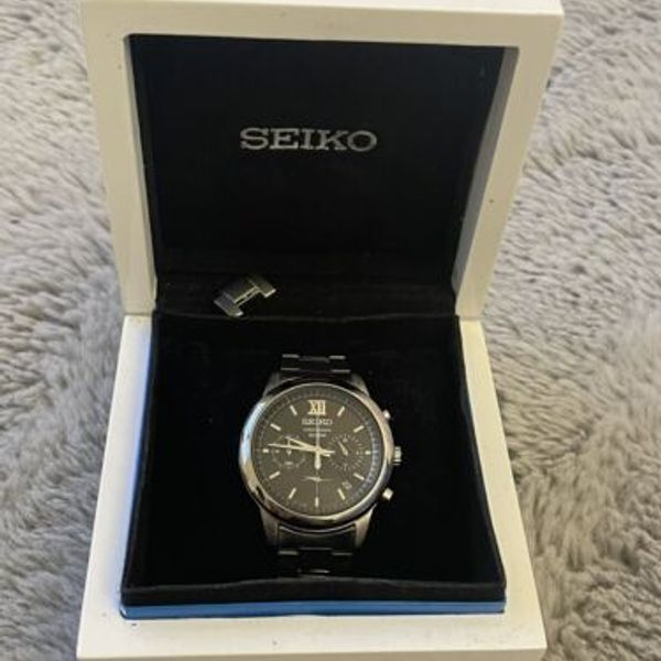 Seiko Chronograph 100m 6T63-00N0 with Box | WatchCharts