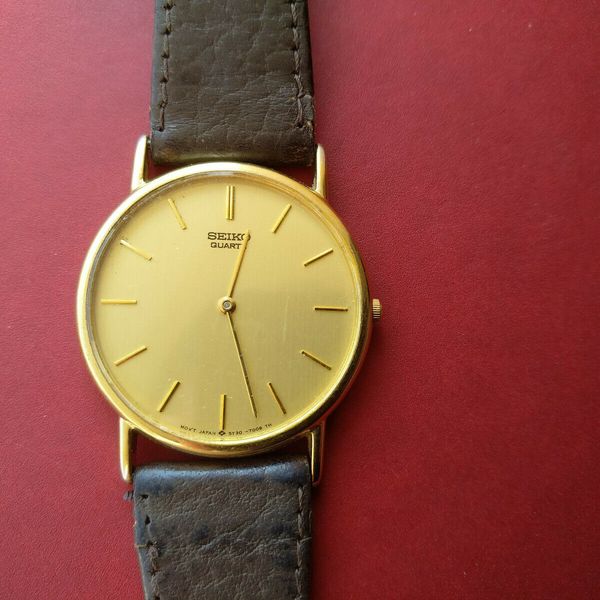 Seiko Quartz 5Y30-7000 (RO) Gold Tone Men's Wristwatch