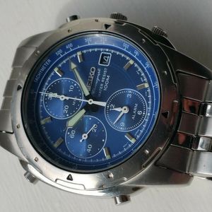SEIKO 7T32-6M00 100m Quartz Chronograph, Aquamarine Blue dial Apr 91 |  WatchCharts