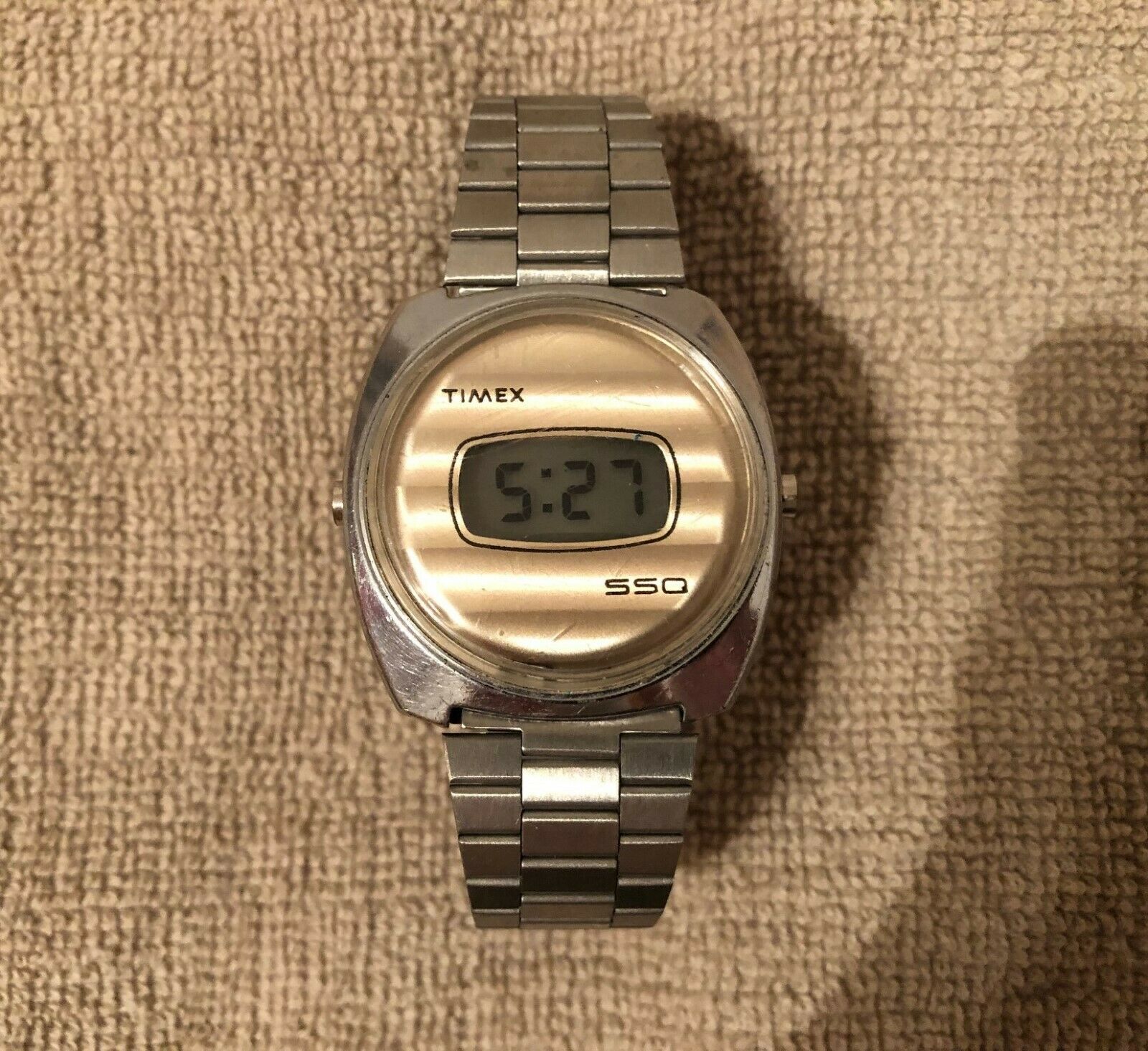 timex ssq lcd watch