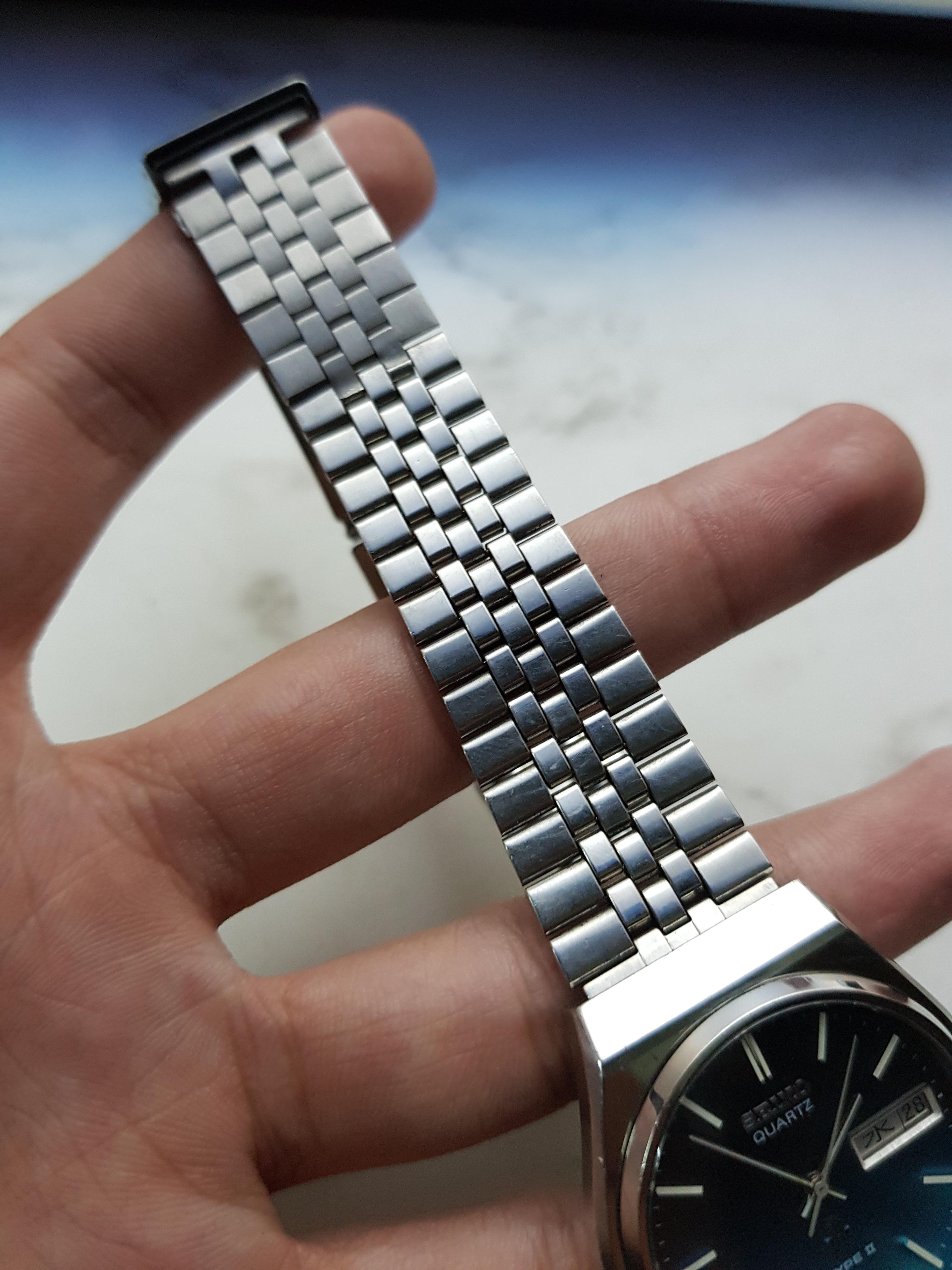 WTS] Seiko Type II 7123-7070 Gradient Blue dial | WatchCharts 