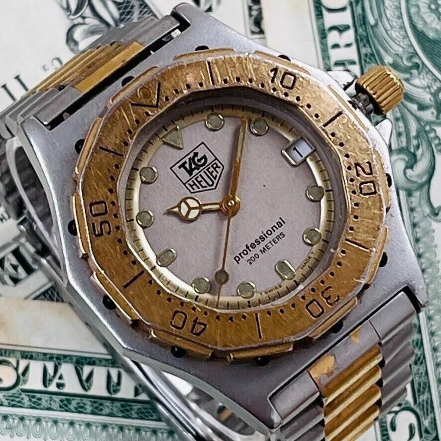 TAG HEUER Professional 3000 934.213 Silver Dial Date 200m Quartz