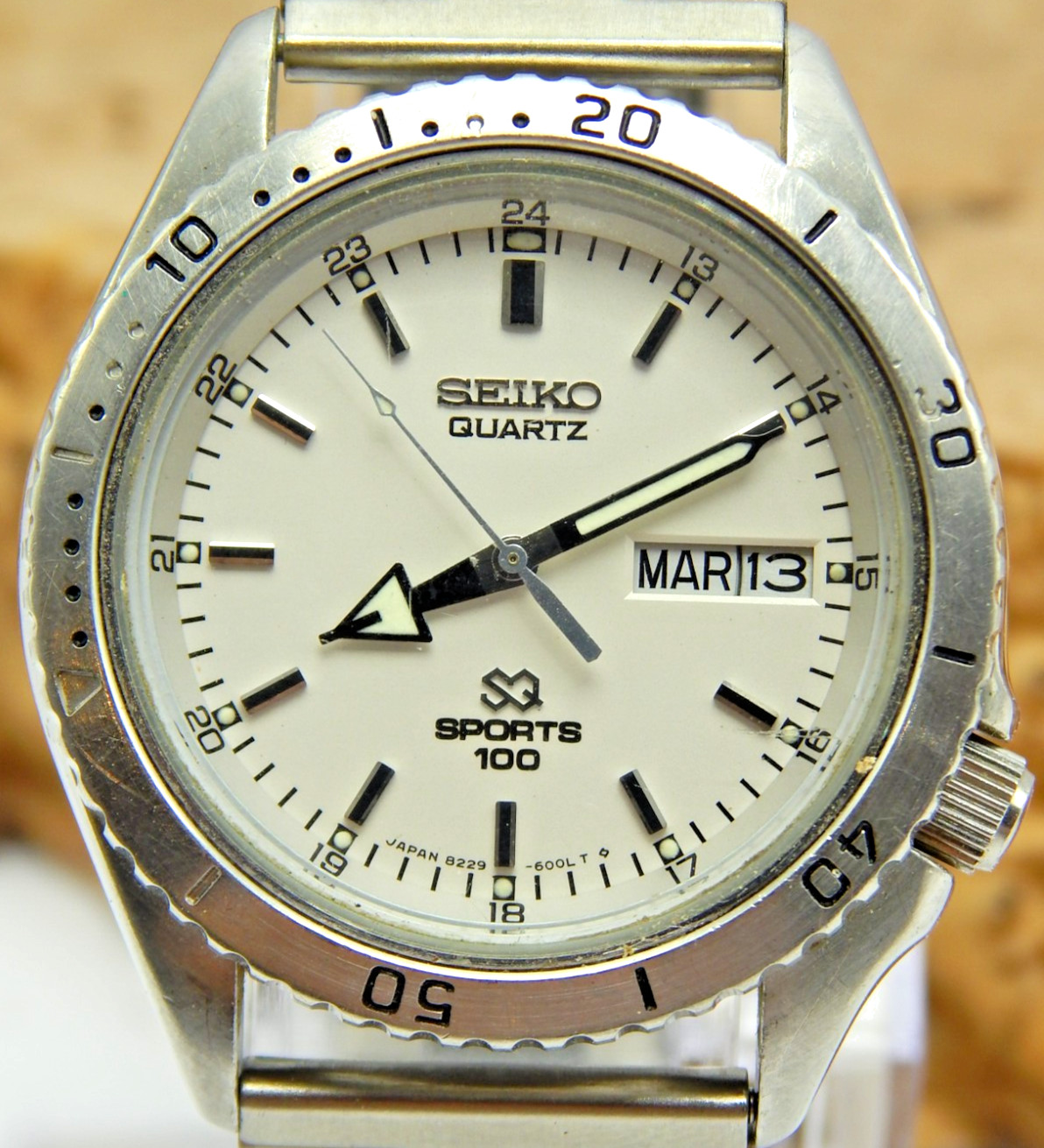 Vintage Seiko SQ Quartz Sports 100 Divers watch 8229-600B