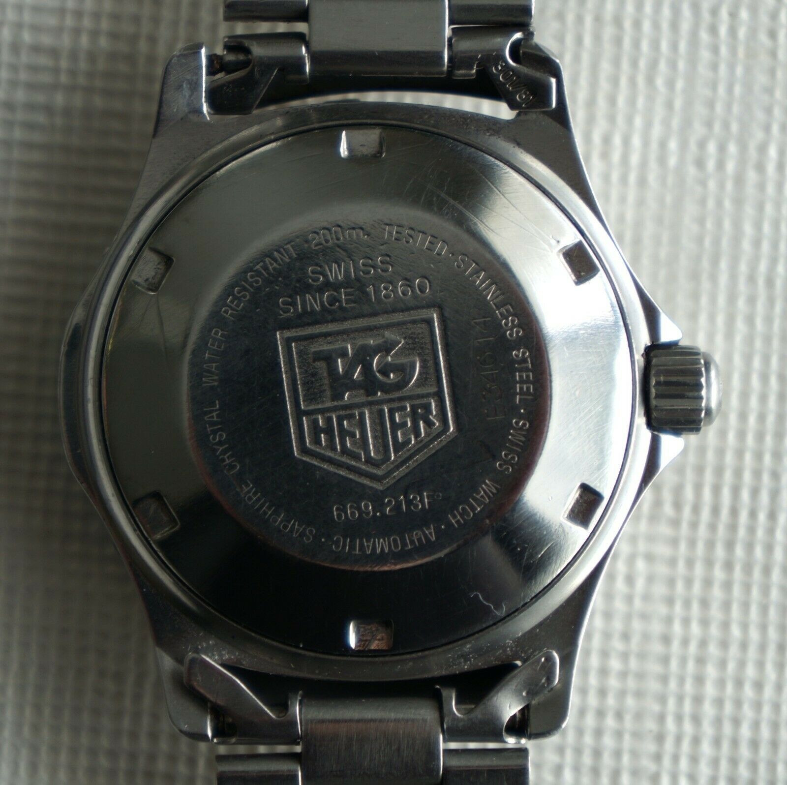 Tag Heuer 2000 Stainless Steel Automatic Midsize Watch Ref