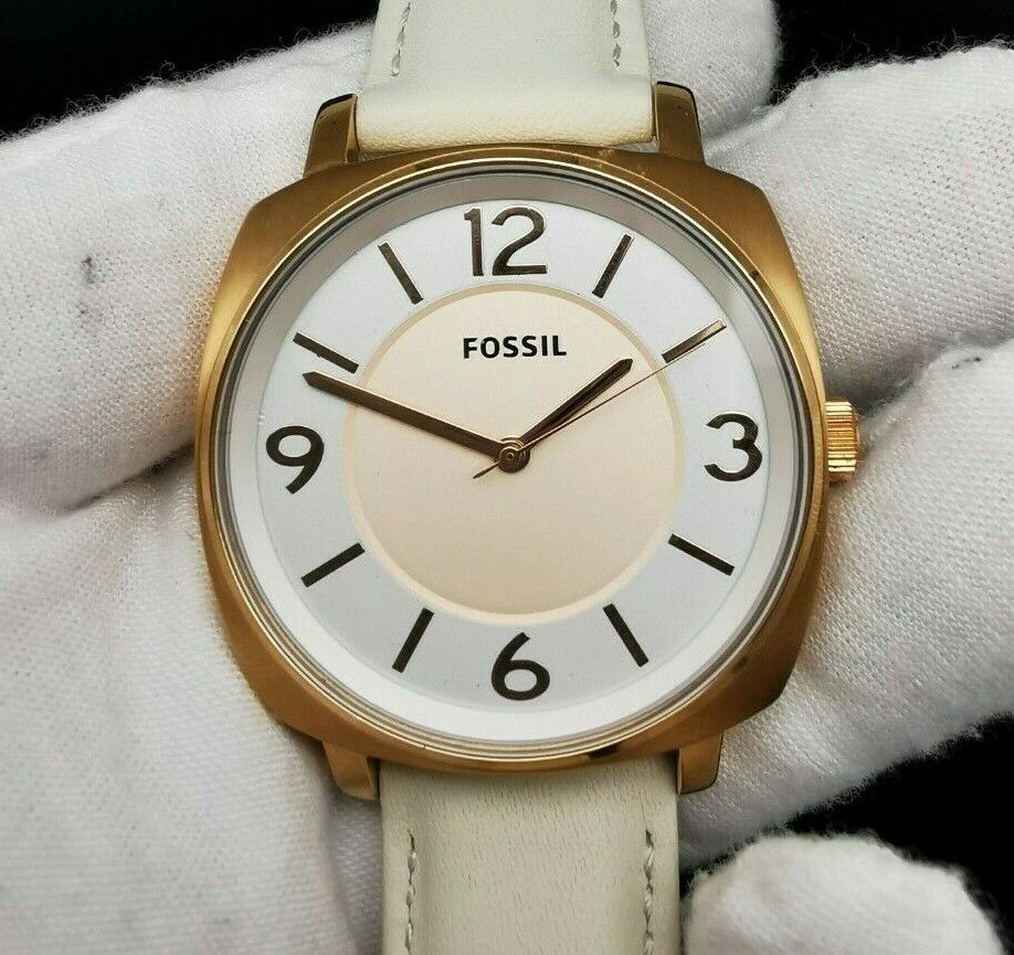 Ticker hotsell fossil watch