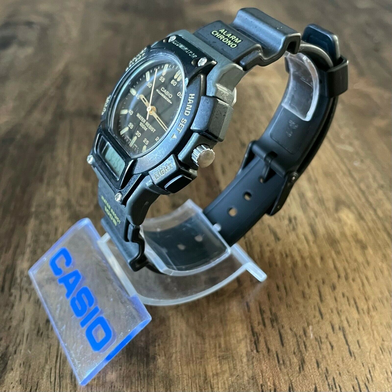CLEAN Vintage 1999 Casio AQ-150W Analog Digital 100M Diver Watch 