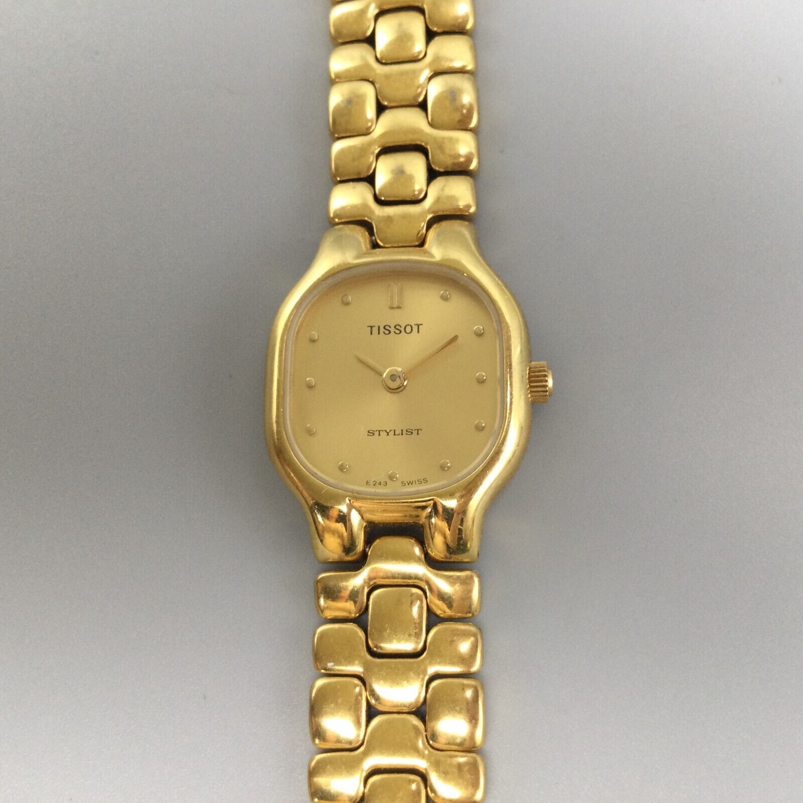 Vintage Tissot Stylist Womens Watch 19mm Gold Tone NOT RUNNING FOR PARTS 7.5\