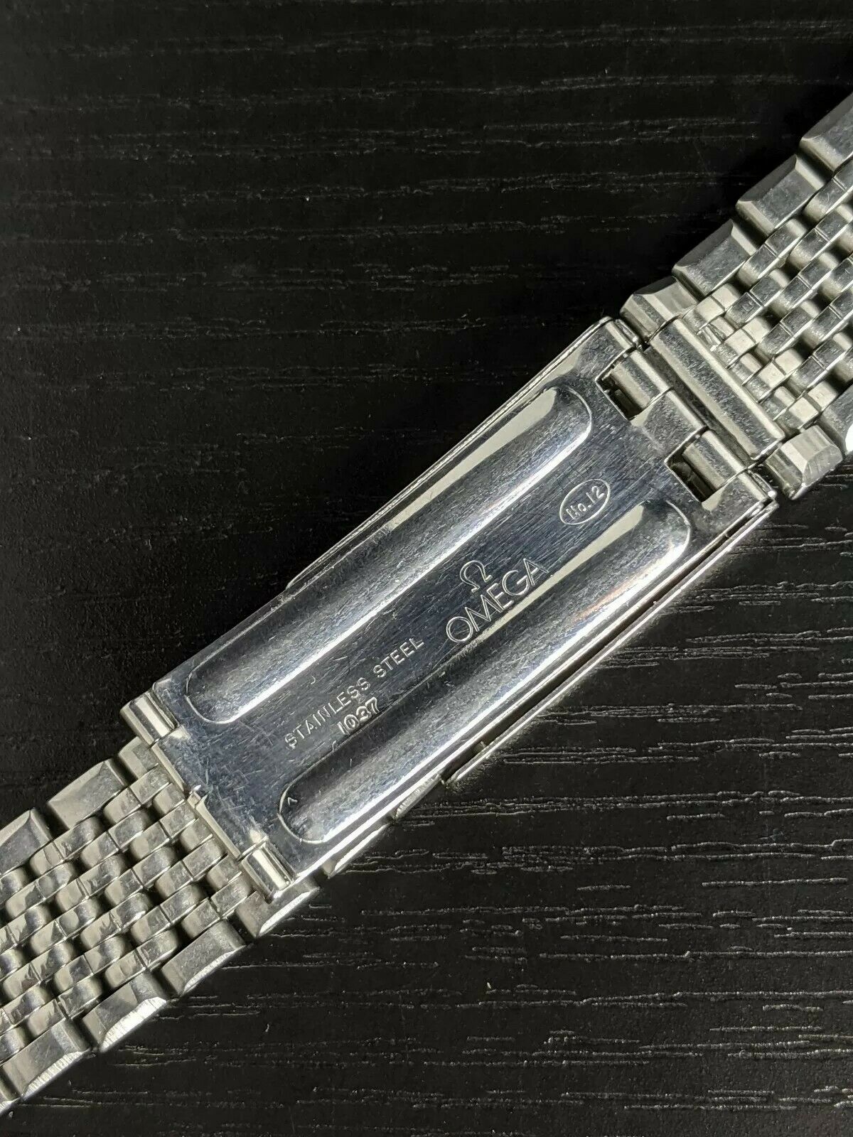 omega 1037 bracelet