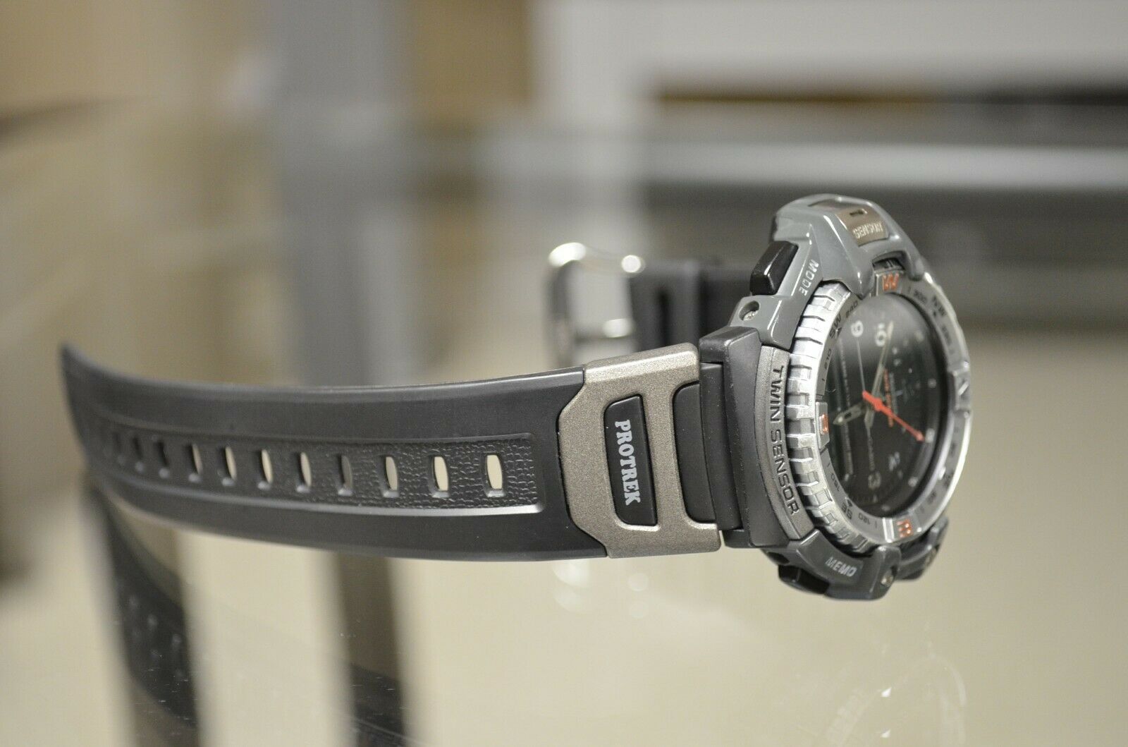 【未使用】CASIO【PRO TREK】TWIN SENSOR PRT-70B PRTB70T-7 | Black Watch 200m Water Resistant - PRO TREK | CASIO