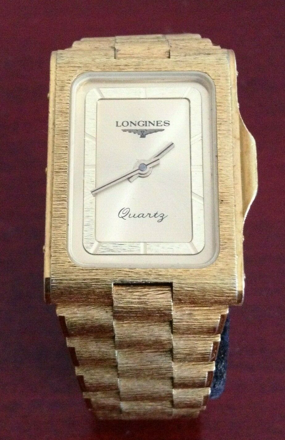 VINTAGE LONGINES QUARTZ GOLD TONE STAINLESS BACK BASE METAL BEZ