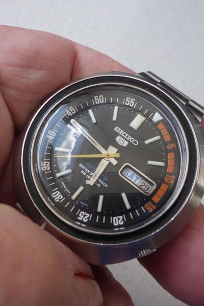 セイコー 5  SPORTS ・スポーツ ・6106-6410 AT 黒文字盤 JA-1334| セイコー 5スポーツ 6106-6410 オーバーホール済・修理