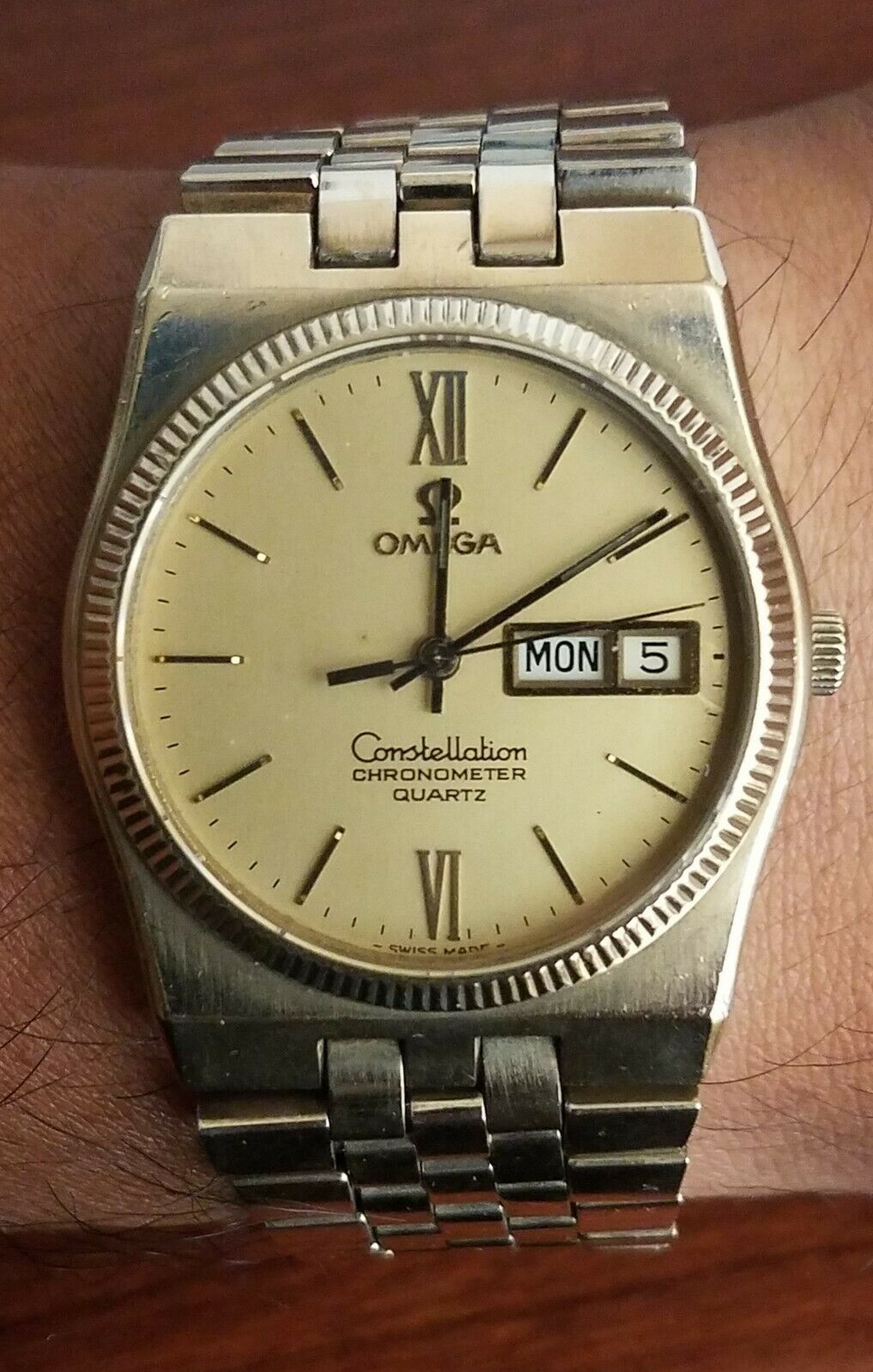 omega quartz constellation vintage