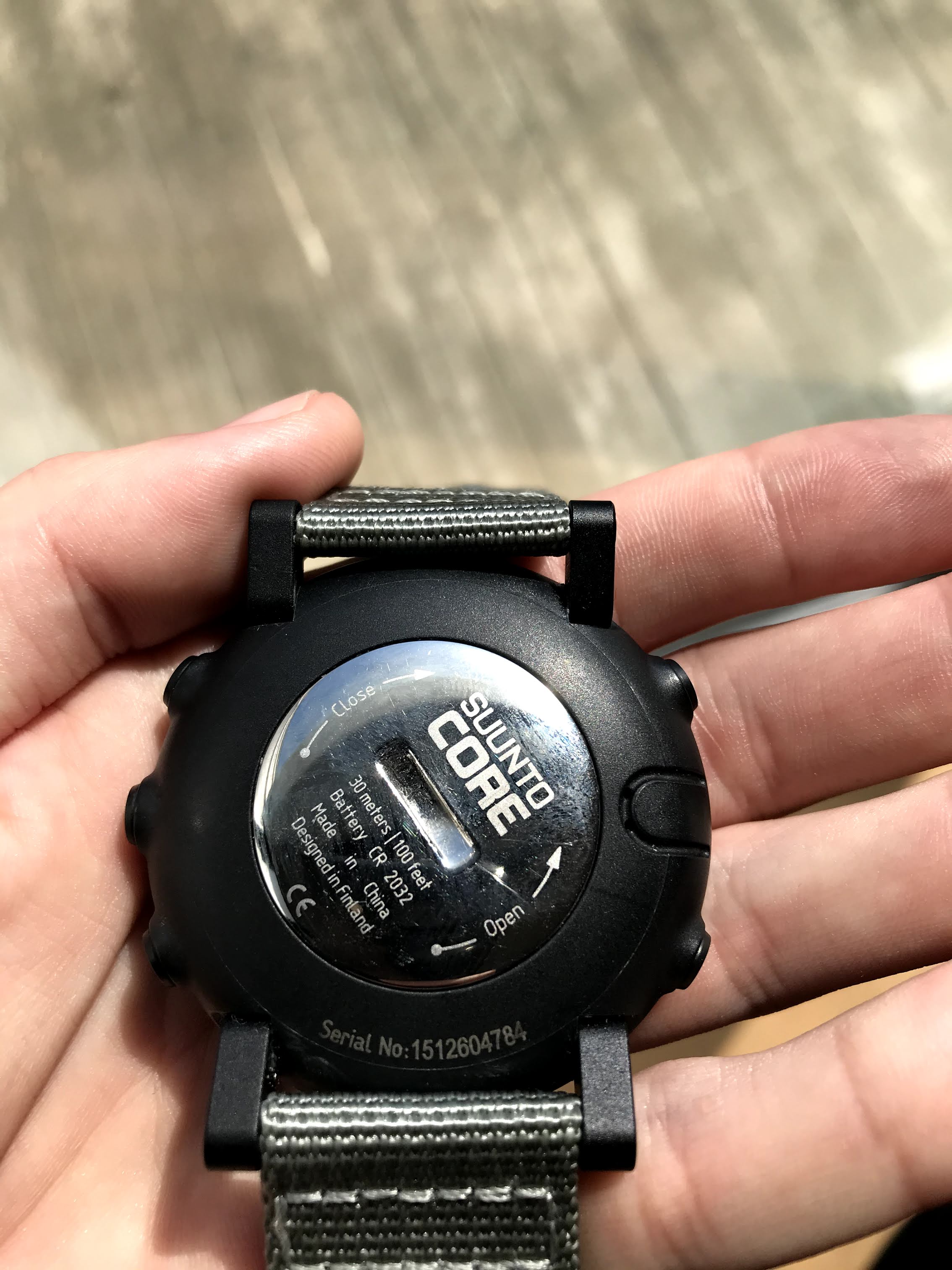 新品未使用】廃盤 希少品 スント SUUNTO CORE LIME CRUSH Core スント