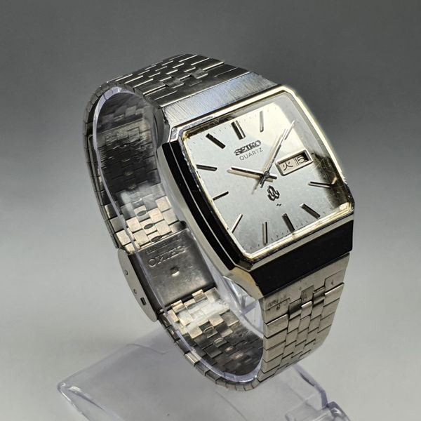 時計 jun Bolt model 23858 | InvictaWatch.com