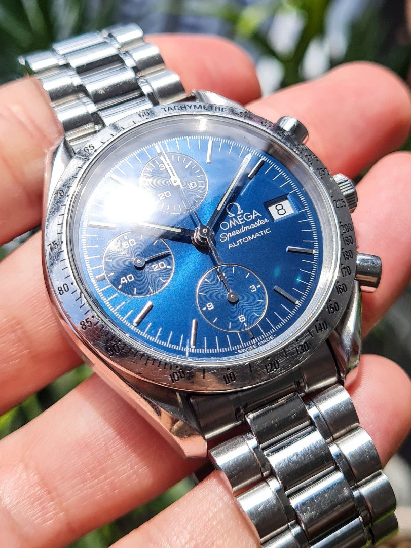 Omega speedmaster best sale reduced blue dial