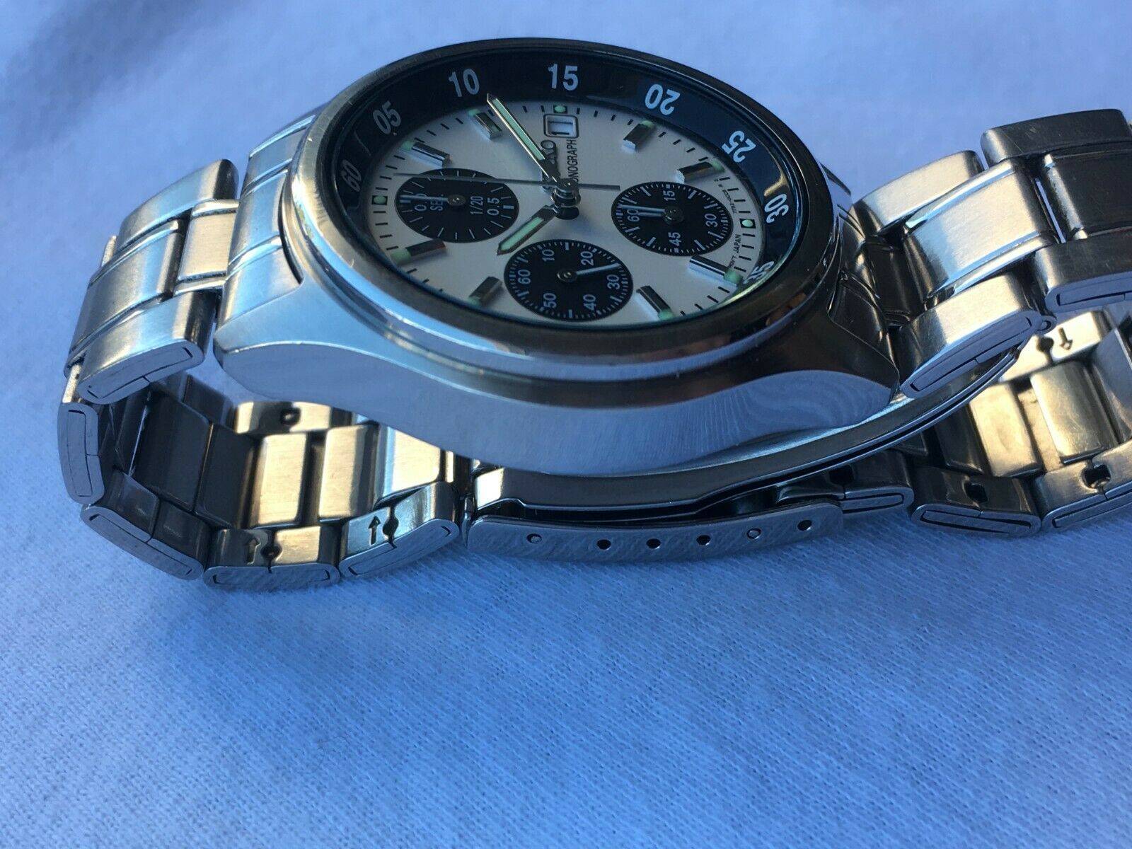 Seiko 7t92-OCCB panda dial vintage quartz chronograph