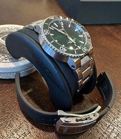 Oris Aquis Date 43 73377304157