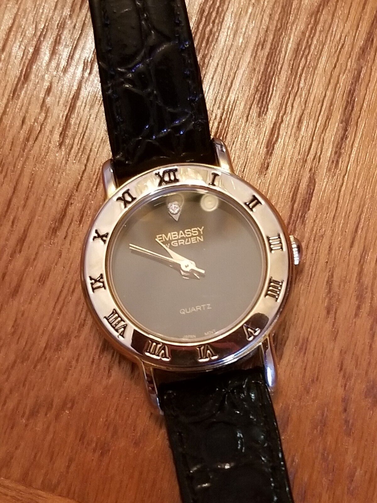 Ladies Watch Embassy by Gruen Quartz Gold Black Vintage Nice