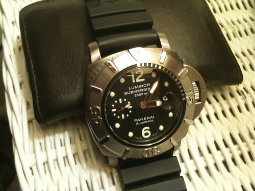 FSOT Panerai PAM 285 Subzilla 47mm Limited Edition only 250