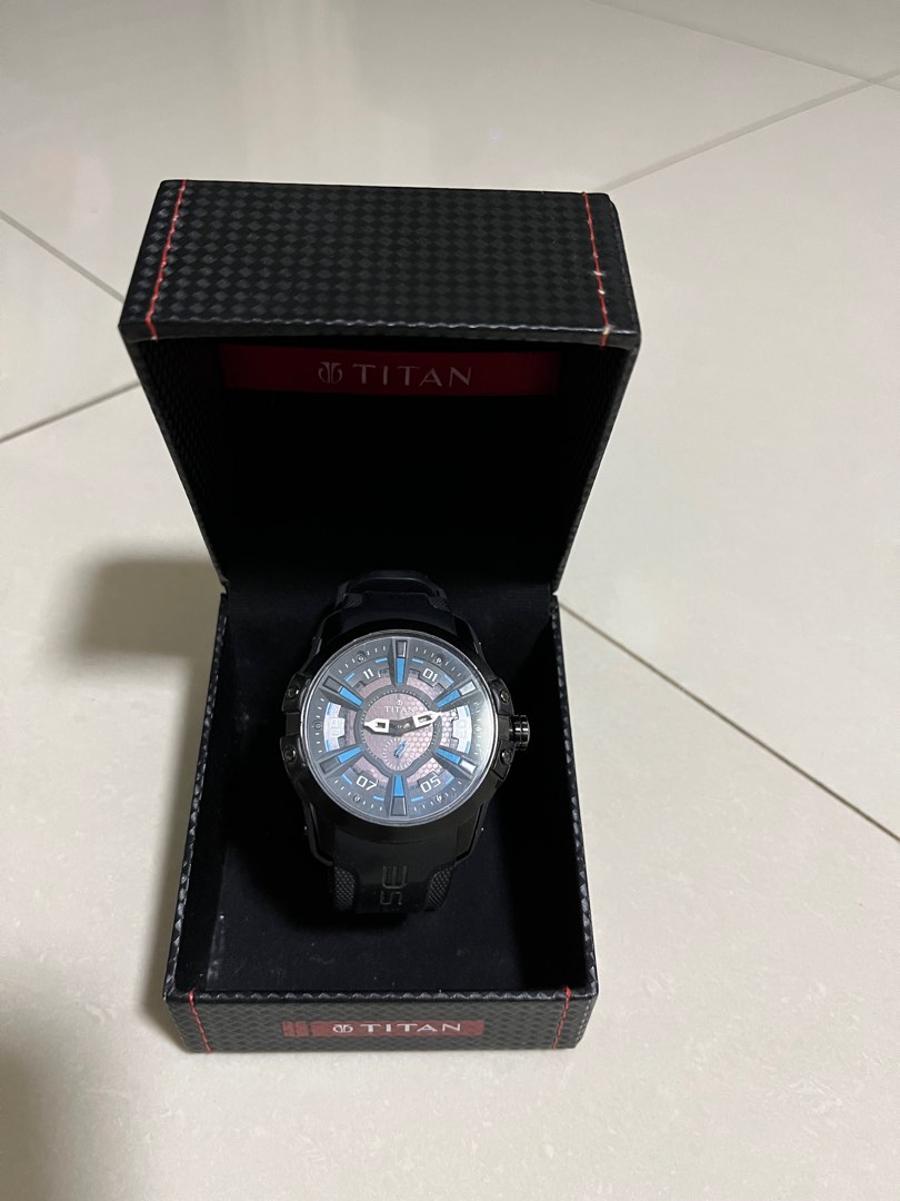 Amazon.com: Tissot Unisex T-Touch Connect Solar Antimagnetic Titanium Case  Swiss Tactile Quartz Watch with Strap, Grey, 23 (Model: T1214204405100) :  Clothing, Shoes & Jewelry