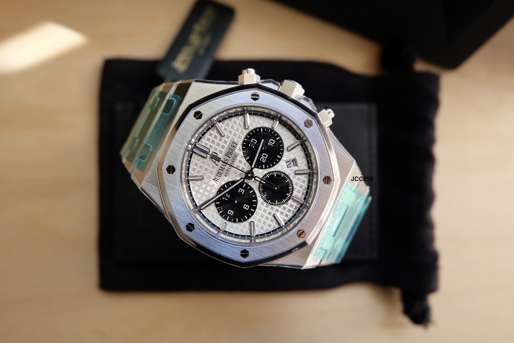 Audemars piguet royal discount oak 41mm panda