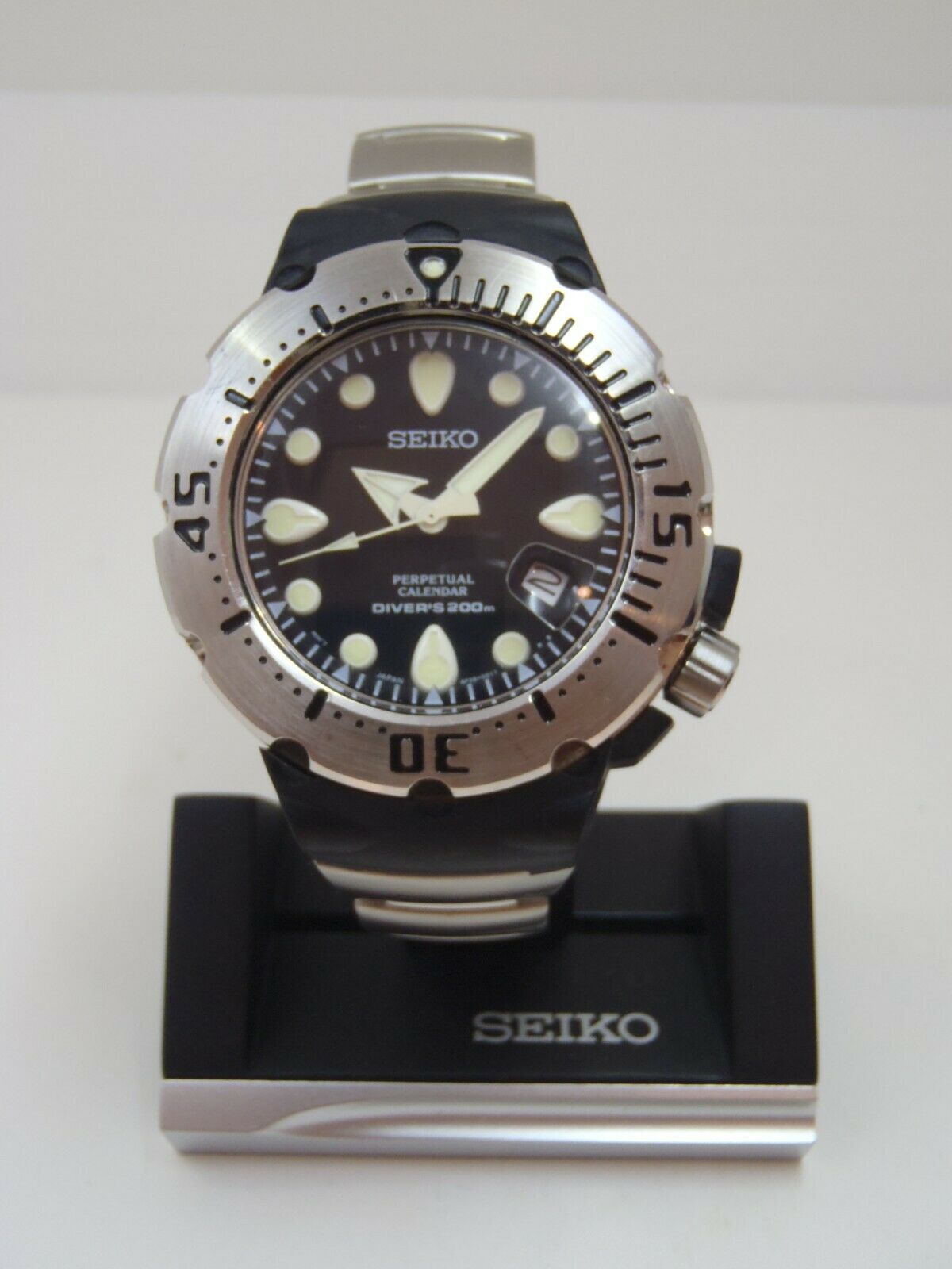 MEN S SEIKO DIVER DUMMY SAMPLE NO MOVEMENT 8F35 0019 SLR001 READ B